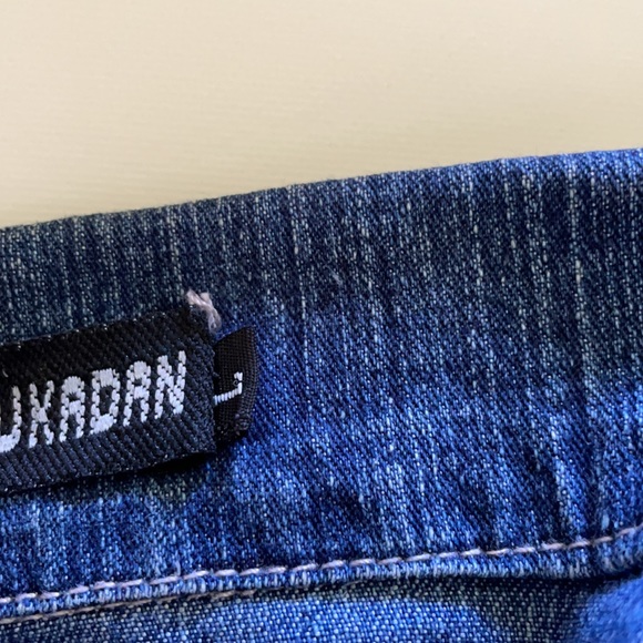 Yilukardan light denim jacket w/sequins/beads Lg. - Picture 9 of 10